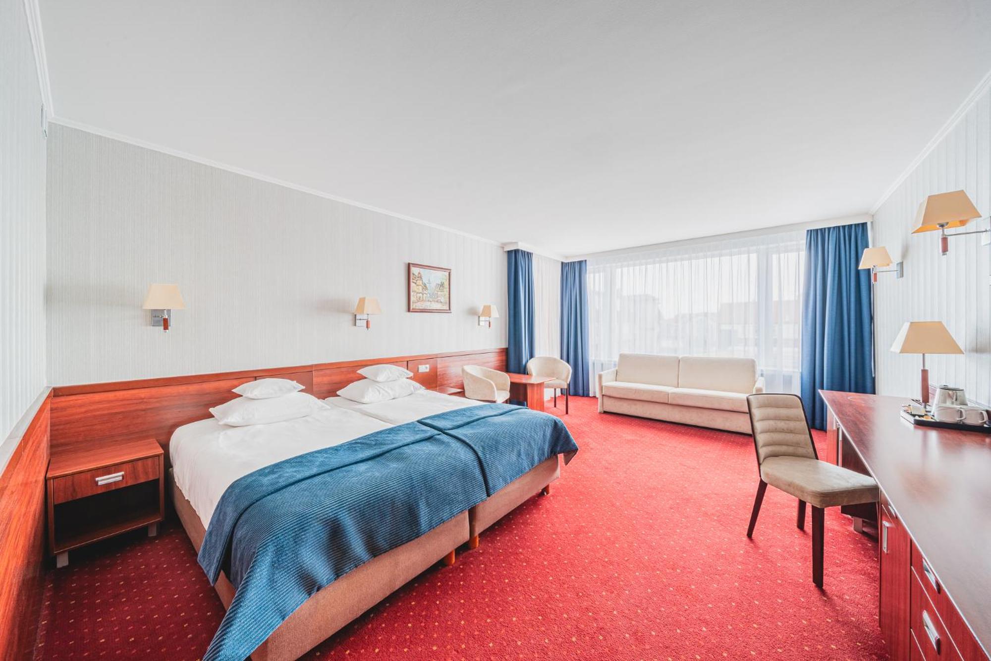 Hotel Lidia Spa & Wellness Дарволко Екстериор снимка
