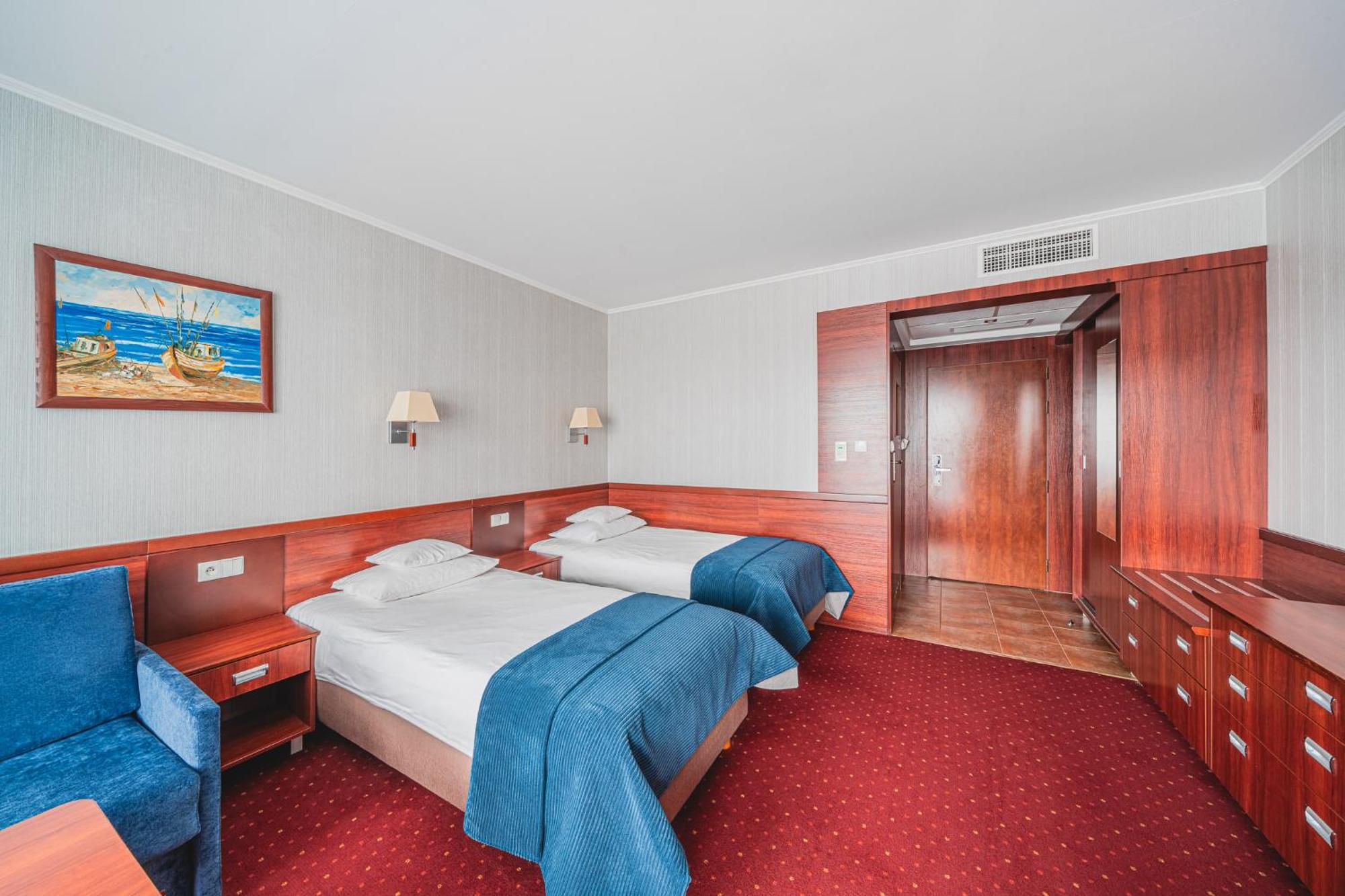 Hotel Lidia Spa & Wellness Дарволко Екстериор снимка